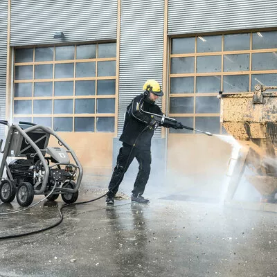 reinigung-mit-ho-chstdruck